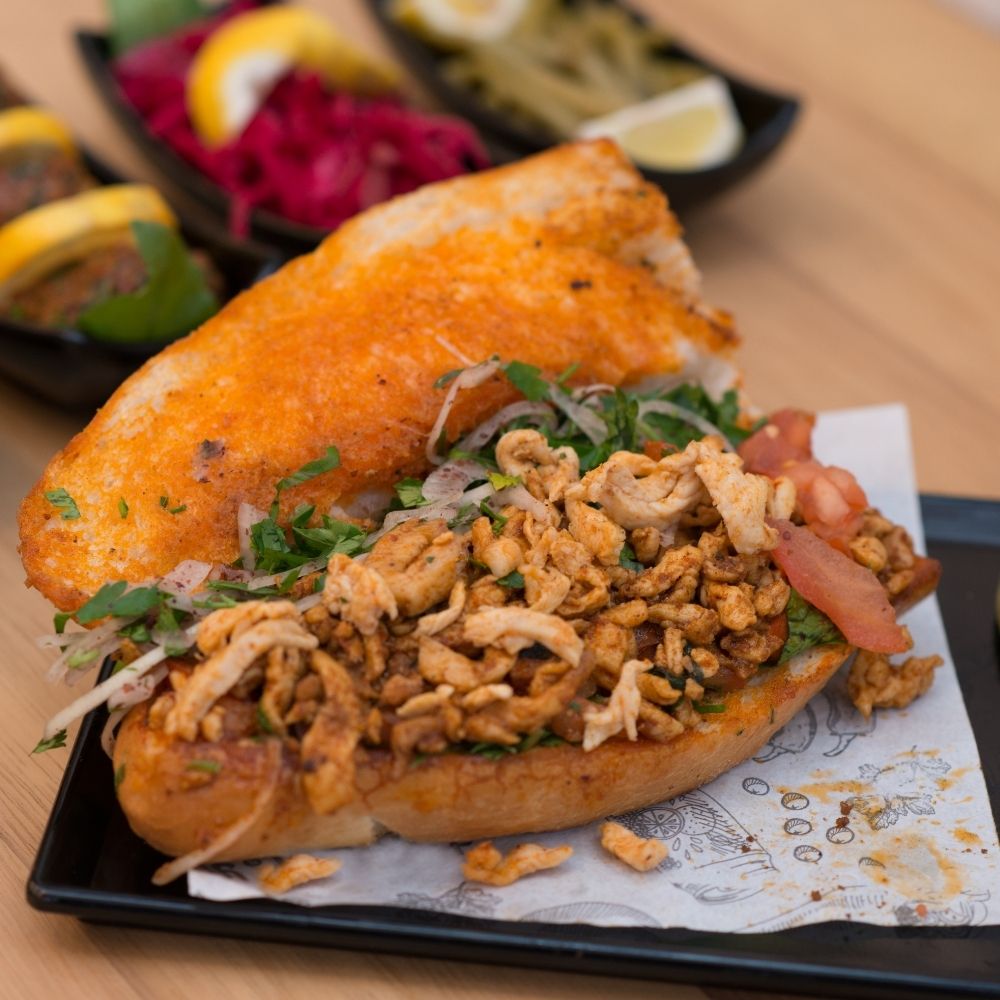 Tavuk Tantuni Ekmek Arası
